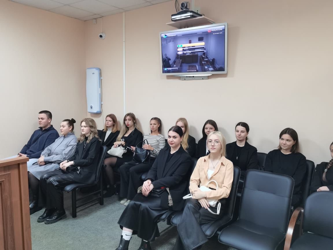 В Красноярском краевом суде состоялся профтур 2